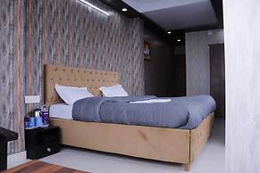 Mountain Retreat by 360 Degree