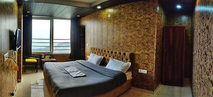 Mountain Retreat by 360 Degree