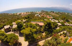 Cavo Grosso Bungallows