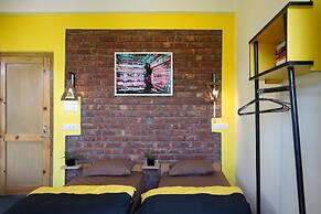 The Hosteller Mcleodganj, Upper Bhagsu