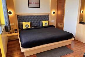 The Hosteller Kufri, Shimla