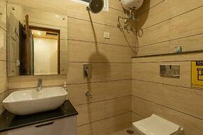 The Hosteller Kufri, Shimla