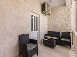 Adriatic Island Sea View Apartments