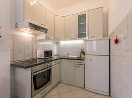 Adriatic Island Sea View Apartments