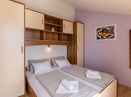 Adriatic Island Sea View Apartments