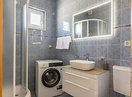 Adriatic Island Sea View Apartments