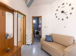 Adriatic Island Sea View Apartments