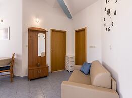 Adriatic Island Sea View Apartments