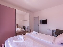 Adriatic Island Sea View Apartments