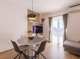 Adriatic Island Sea View Apartments