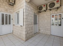 Adriatic Island Sea View Apartments