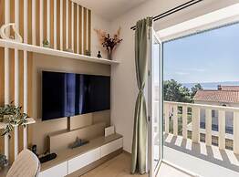 Adriatic Island Sea View Apartments