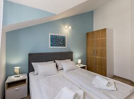 Adriatic Island Sea View Apartments