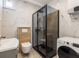 Adriatic Island Sea View Apartments