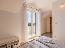 Adriatic Island Sea View Apartments