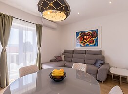 Adriatic Island Sea View Apartments