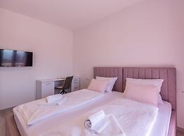 Adriatic Island Sea View Apartments