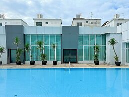 Avana Residence