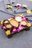 Avana X The Cross Residence