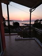Nikolas House Beside the sea Next to Lefkada