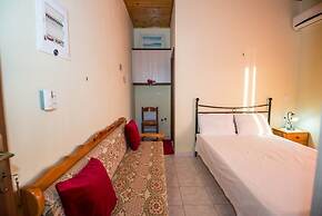 Nikolas House Beside the sea Next to Lefkada