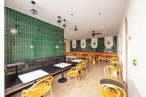 Royal Platinum Condo by Soben Homes