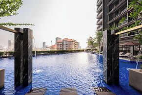 Royal Platinum Condo by Soben Homes