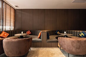 Royal Platinum Condo by Soben Homes