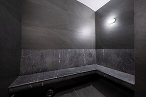 Royal Platinum Condo by Soben Homes