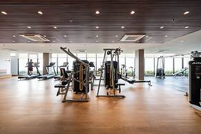 Royal Platinum Condo by Soben Homes