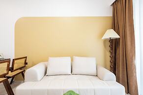 Royal Platinum Condo by Soben Homes