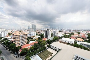 Royal Platinum Condo by Soben Homes