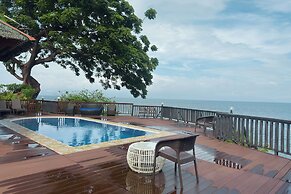 Blue Deep Resort powered by Cocotel