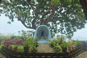 Blue Deep Resort powered by Cocotel