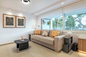 Glyfada Coastside Apartment