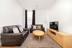 Superb Flats in the Heart of Edinburgh