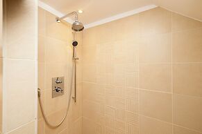 Superb Flats in the Heart of Edinburgh