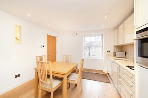 Superb Flats in the Heart of Edinburgh