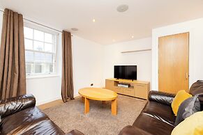 Superb Flats in the Heart of Edinburgh