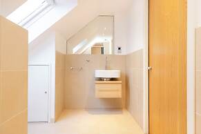 Superb Flats in the Heart of Edinburgh