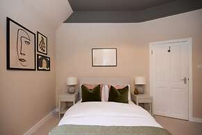 The Maida Hill Hideout - 2bdr Flat With Courtyard