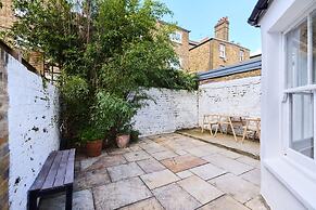 The Maida Hill Hideout - 2bdr Flat With Courtyard