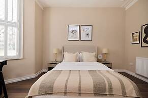 The Maida Hill Hideout - 2bdr Flat With Courtyard
