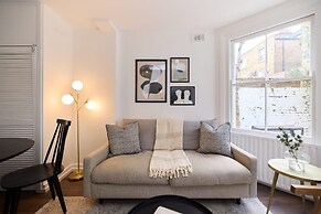 The Maida Hill Hideout - 2bdr Flat With Courtyard