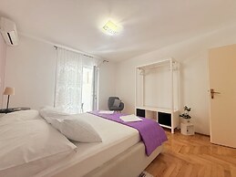 Appartamento Olive Garden Ac Wifi Hvar