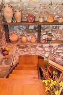 260m2 Unique Mountain House in Lilea Parnasos