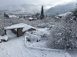 260m2 Unique Mountain House in Lilea Parnasos