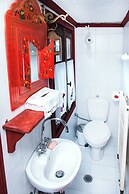 260m2 Unique Mountain House in Lilea Parnasos