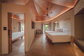 Kira Baya Koh Samed