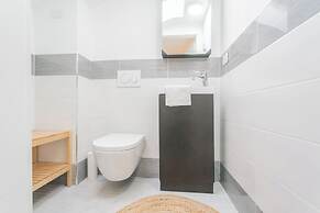 Borsieri Como Apartments with Parking